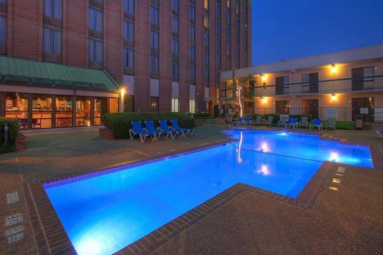 MCM Elegante Hotel&Suites – Dallas Esterno foto